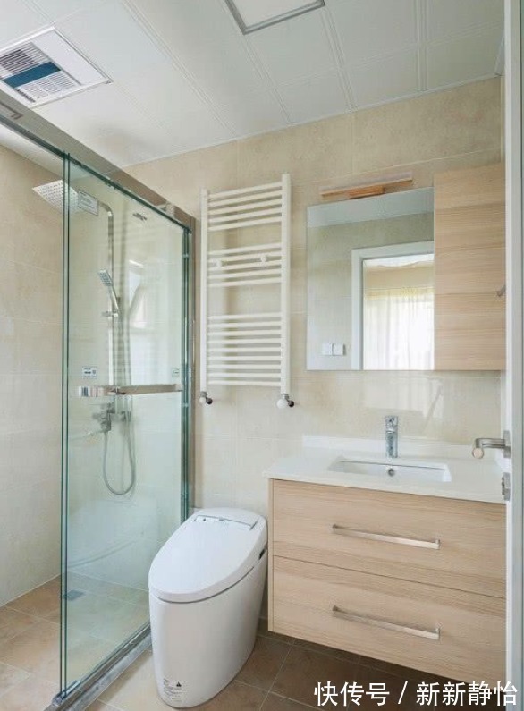 玄关|入住新房才知道,装修越简单才会越耐看,像我家这样装才不易过时