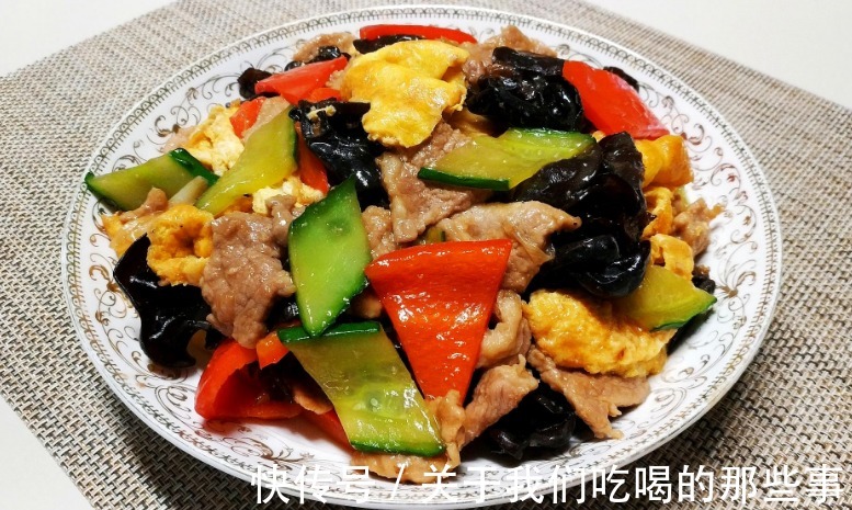 大闸蟹|中秋团圆宴，教你做十菜一汤，荤素搭配，简单又营养，家人都说好