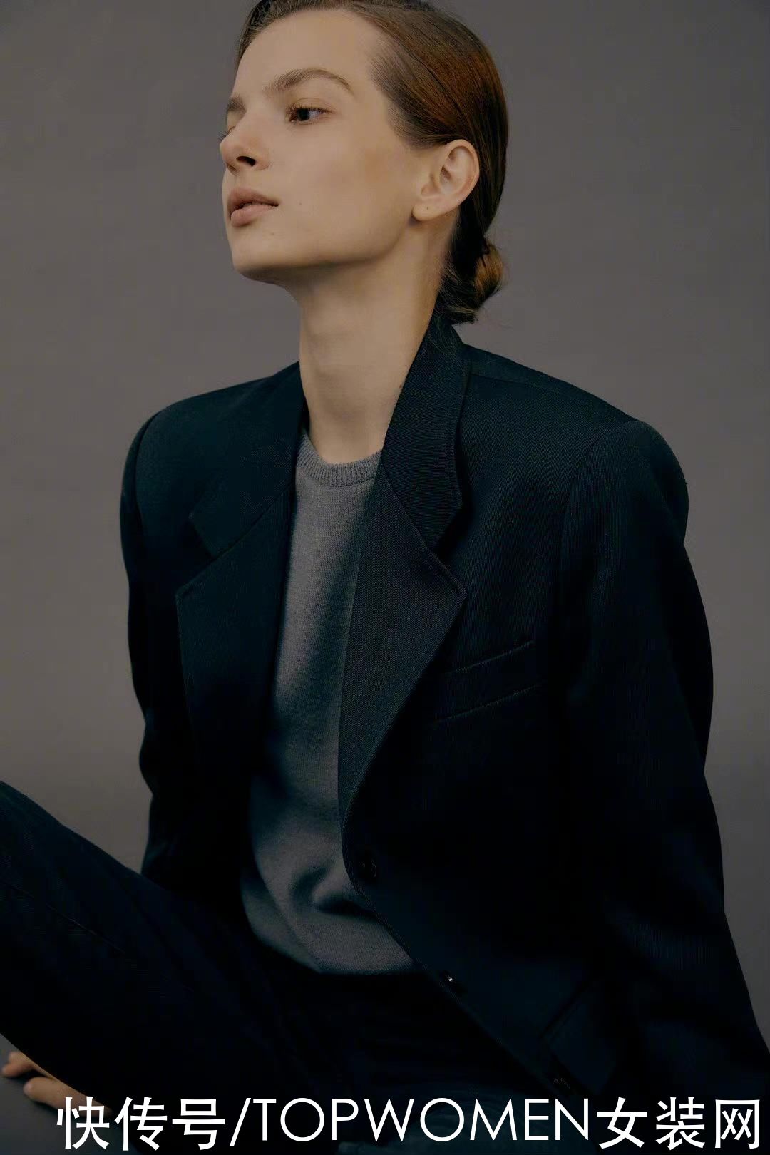 风格|日常温暖舒适穿搭合集,大地色系演绎极简风格,赶紧get起来啦