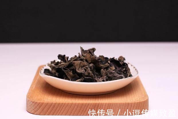 胆固醇|92岁老人血管壁光滑比29岁小年轻还要好, 就因每周都吃它!