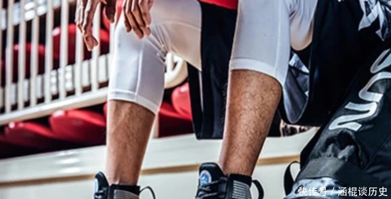 爆炸|“这个冬天,不只有雪花”盘点5款“颜值爆炸”的实战篮球鞋!心动了么?