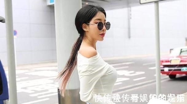 破洞牛仔裤 年轻活力的牛仔裤美女,秀出完美曲线,展现十足的女神范!