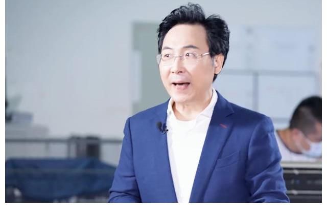 好声音|“小二班”首战失利，铁柯楠的演唱导师热泪盈眶，无奈被评委淘汰