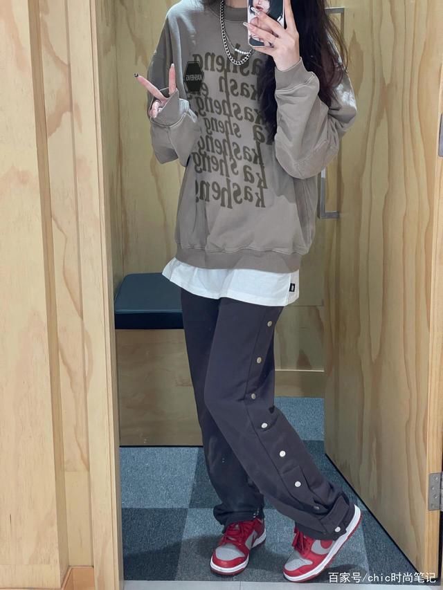 棋盘格|初秋卫衣大赏，挑不好就是又胖又邋遢，如何挑选也是一门学问