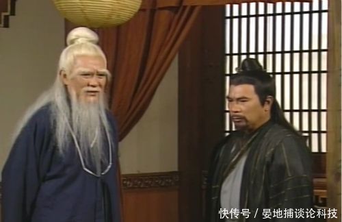 郭靖后期武功精进,张三丰自愧不如,但为何武功如此厉害?