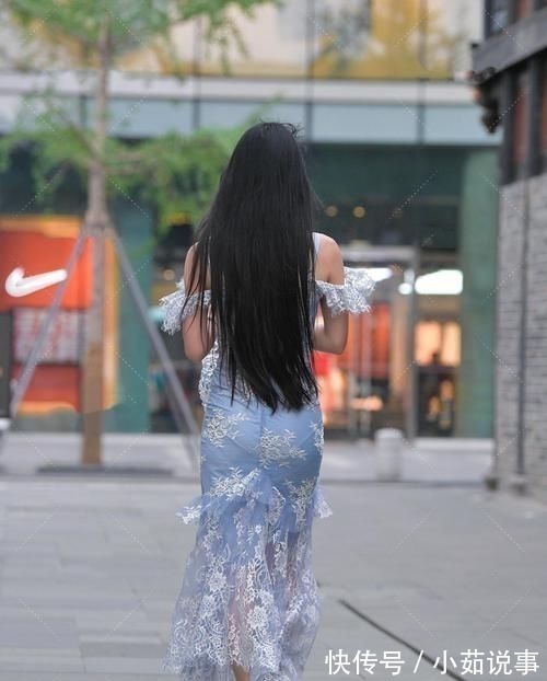 小姐姐 波浪连衣裙在夏季看这就清爽,加入旗袍元素,穿搭时尚并非空穴来风