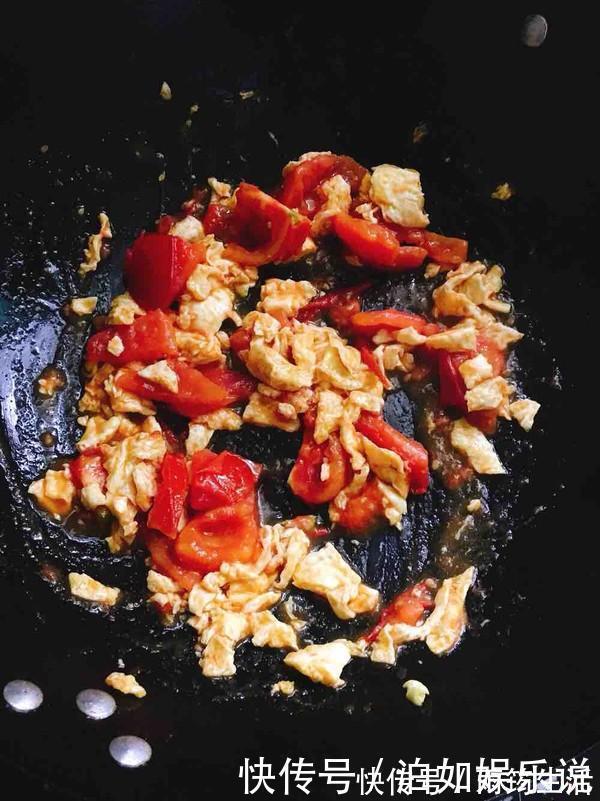 伤害|最伤害胃的,不是喝酒吃药,竟是最不起眼的它,多数人每天都在吃