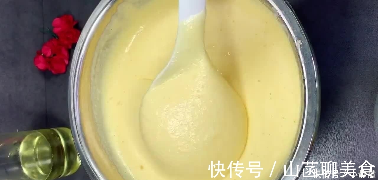 打蛋器|用电饭煲做蛋糕,只要把握好以下4个环节,保证口感暄软又蓬松