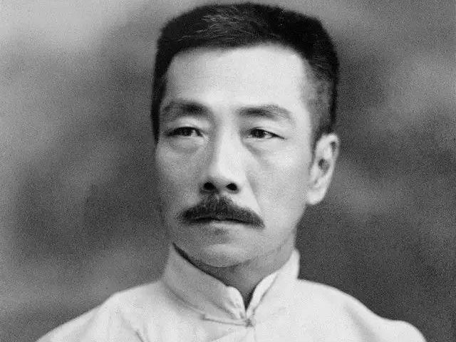 文学作品&德国汉学家顾彬如何评价莫言?不好意思,他差得太远