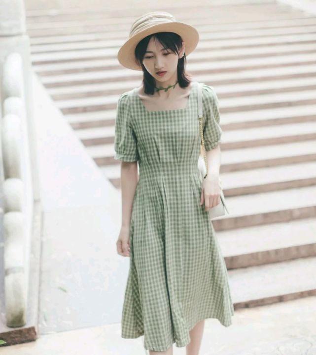 穿衣|懂得穿衣打扮太重要了，只要穿对了，普通人也会很有气质