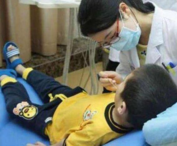 小惠|13岁男孩停止发育,身高超不过1米6,家长的无知终会让孩子买单