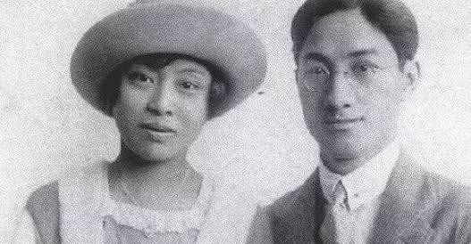 嫁不出去|妹妹裹脚怕疼,哥哥:不裹了,嫁不出去我养你!后用一生兑现诺言