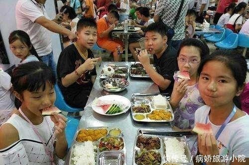抓住|孩子进入身高“猛涨期”,会有这4个表现,抓住时机让孩子长大个
