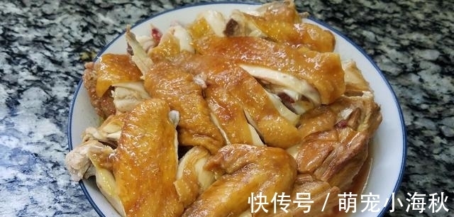 菜式|蒜香蒸鸡，很好吃的一道美食，做法简单香味浓，超下饭