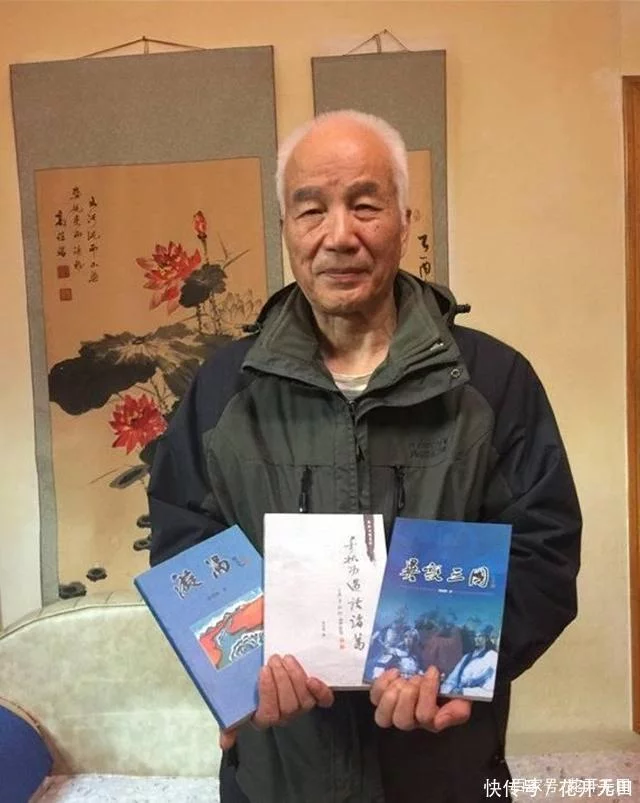 诸葛亮《出师表》是否应该从课本删除？教授：应该，宣传愚忠思想