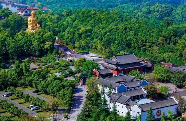 叶毓山|第十三届中国西部动漫文化节成渝双城文旅展三高九龙坡 三宜山水城