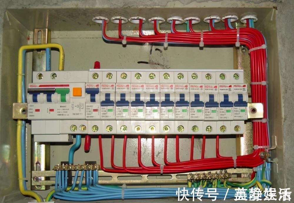 插座|无论厨房多大,都建议做好这些硬装知识点,能让你少走弯路不踩坑