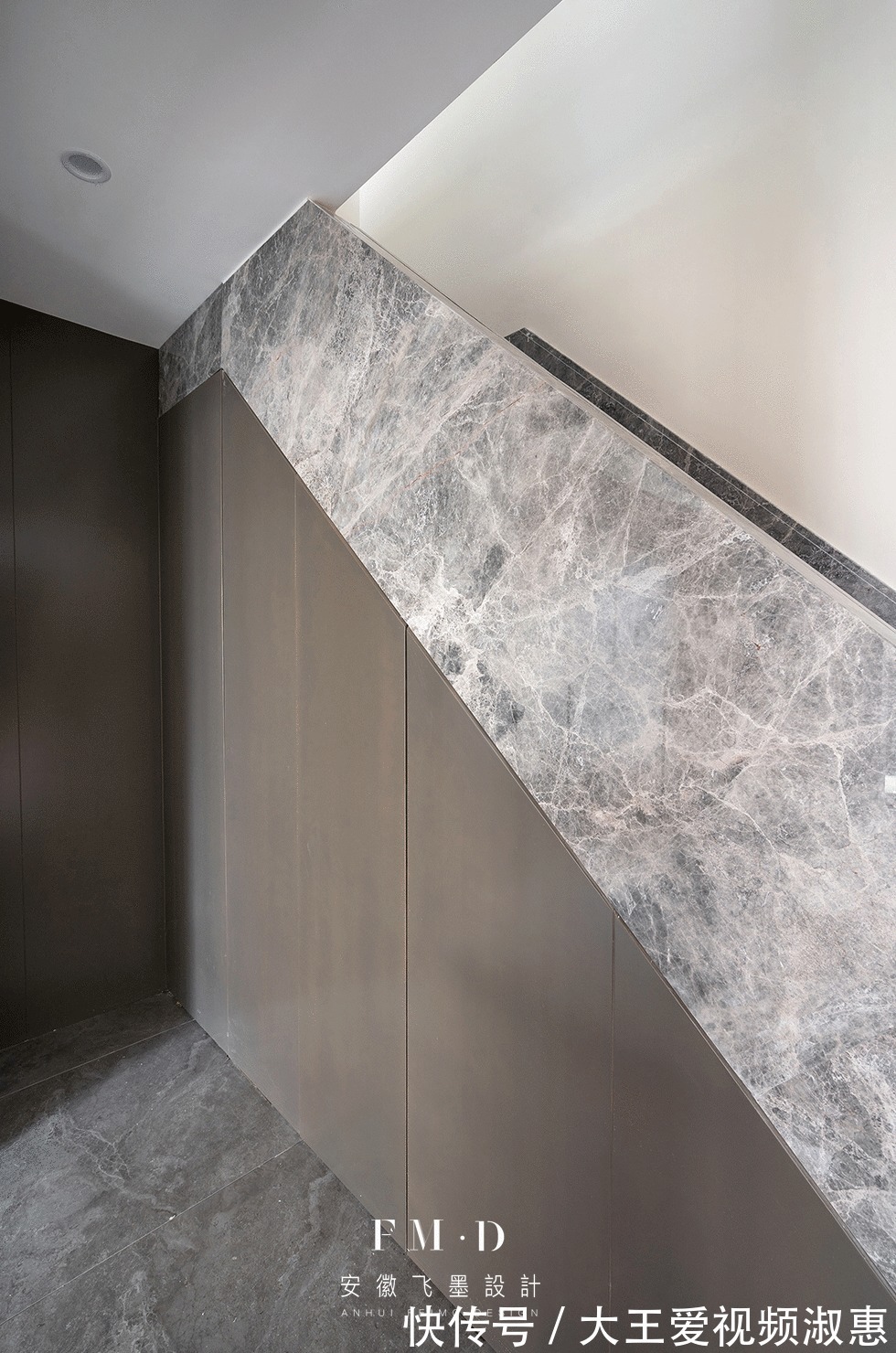 方案|水泥楼梯嫌土也不要敲,不吝啬给出4套装修方案,有品位有颜值