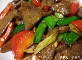 春天在家吃一锅,做法简单,过瘾又解馋,汤汁红亮,吃完身暖