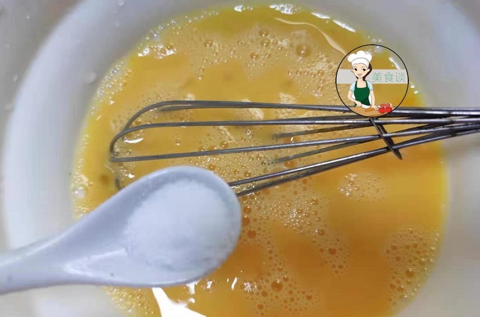 适合秋天吃的一道蒸菜,8分钟上桌,鲜甜补钙,三天两头给孩子做