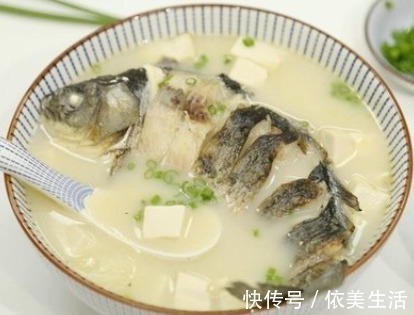 鱼汤|不管炖什么鱼汤,都不要直接炖!大厨教你4招,汤浓白,味鲜美