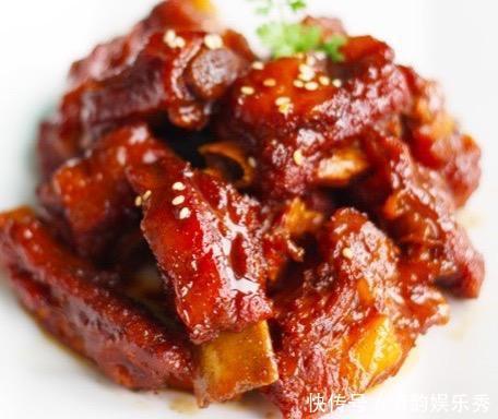酸甜|做糖醋排骨,别只加糖和醋,多加这2味料,排骨香酥酸甜,不油腻