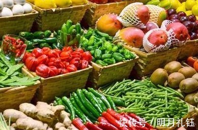 脑出血|53岁男子突发脑溢血,抢救后仍偏瘫,妻子3件小事酿成大祸