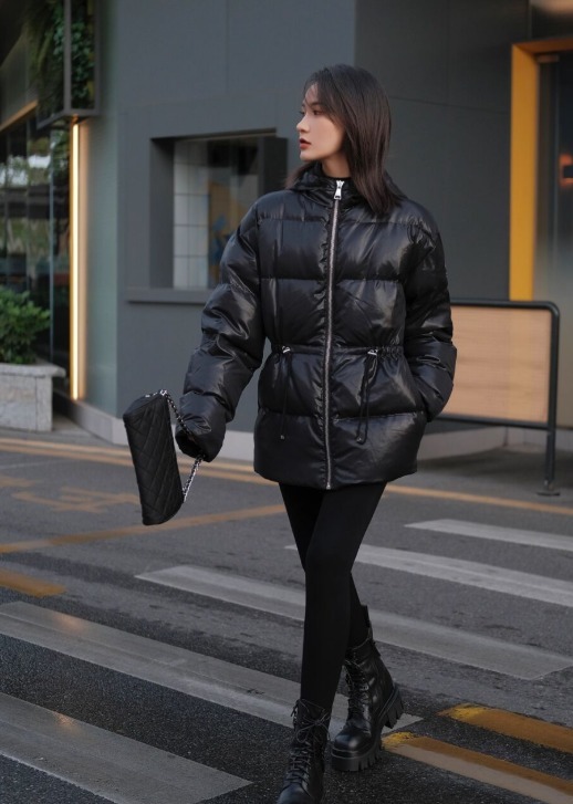 时髦 冬季就该这么穿,不冻腿的“羽绒服”穿搭示范,减龄显瘦还时髦