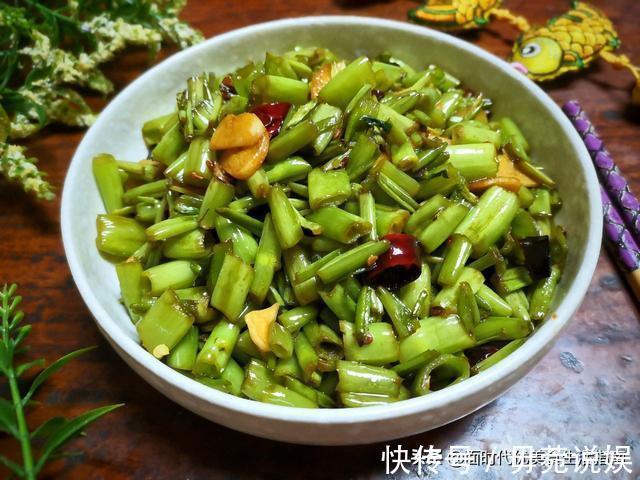 小面|入秋后,这碱性蔬菜要常吃,含钙量是南瓜的4倍,却才2元一斤