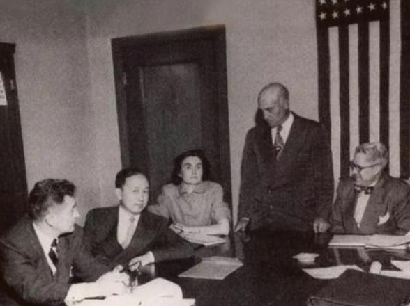 为了让钱学森回来,中国当年付出了什么代价?这一切都是值得的