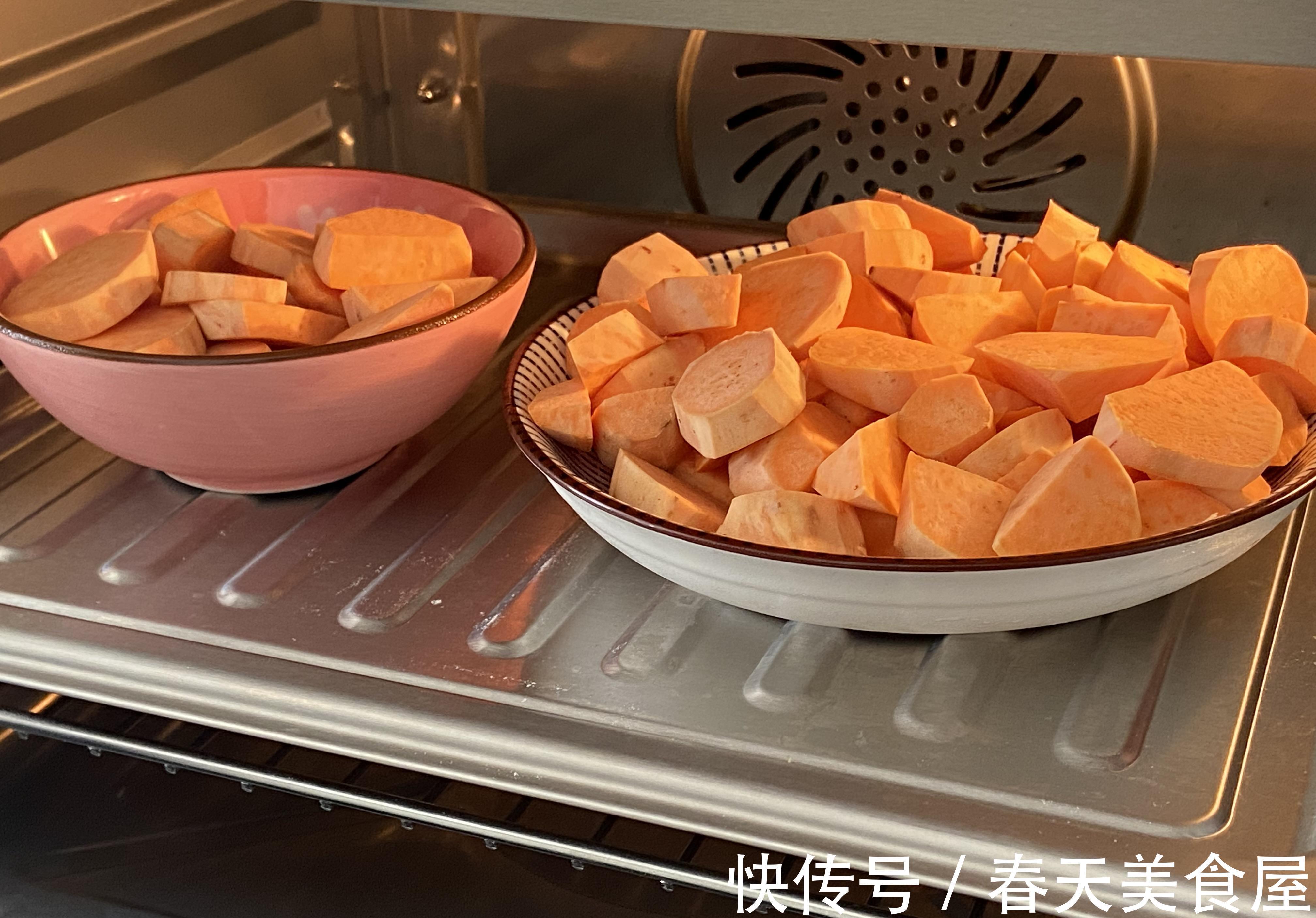 芝士|拉丝美味的奶香芝士焗红薯，口感香甜，是你拒绝不了的美食诱惑