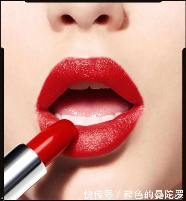 唇膏|女生必备的5支口红！每一支都超美，想艳压群芳，还得靠它们