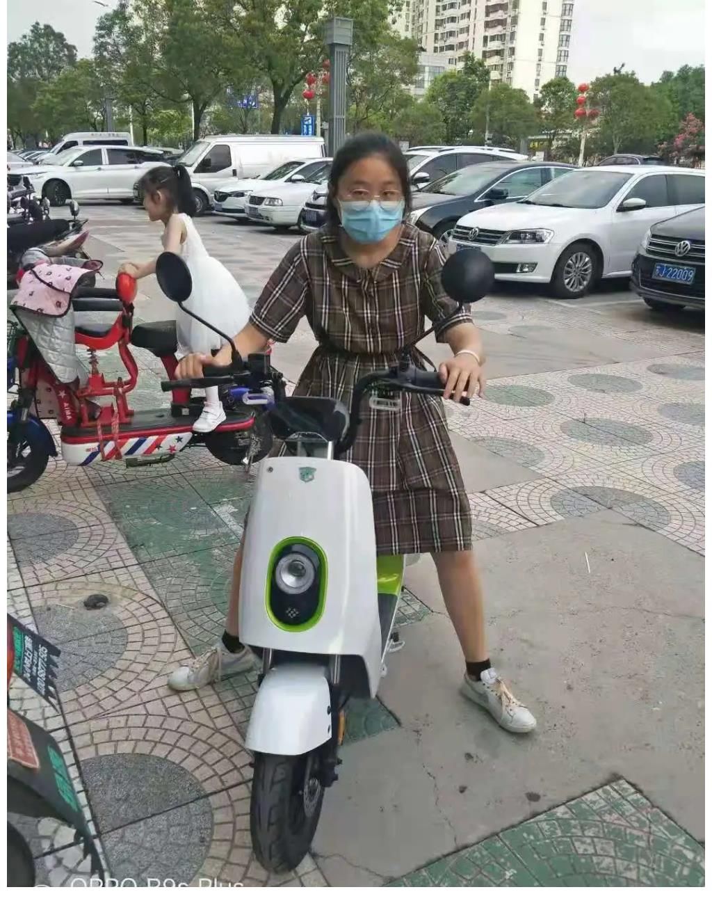 綜藝|24小時(shí)內(nèi)連續(xù)官宣兩檔綜藝，綠源旺季打出“雙王炸”