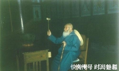 阿弥陀佛$百岁老和尚:43岁出家,一心修行,每天念佛号10万声,他是谁?