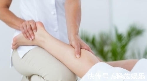 祛除|人体有5处“排湿口”,经常按一按,轻松排出湿气,让你变瘦变美