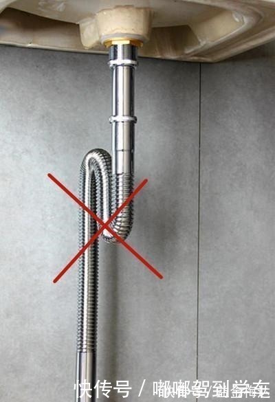 空间|浴室盆下面半平米空间就别浪费了!照着这4招来装,美观又实用!