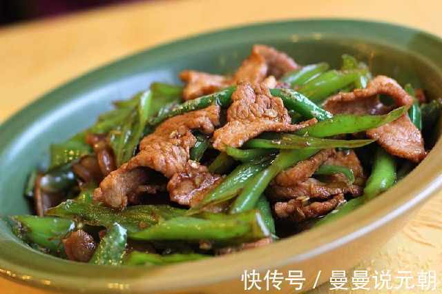 辣椒炒肉先炒辣椒还是先炒肉很多人顺序弄错了,难怪不好吃!