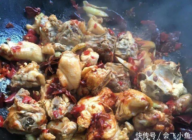 爽滑|家常版大盘鸡,爽滑麻辣香味醇厚,无敌下饭,好吃到汤汁都不剩