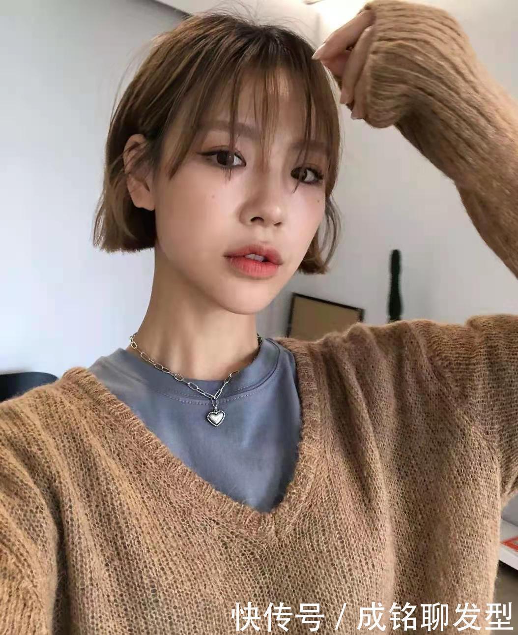 空气刘海|圆脸女生千万别剪齐嘴短发,尽管显脸瘦也很时尚,不适合也是白搭