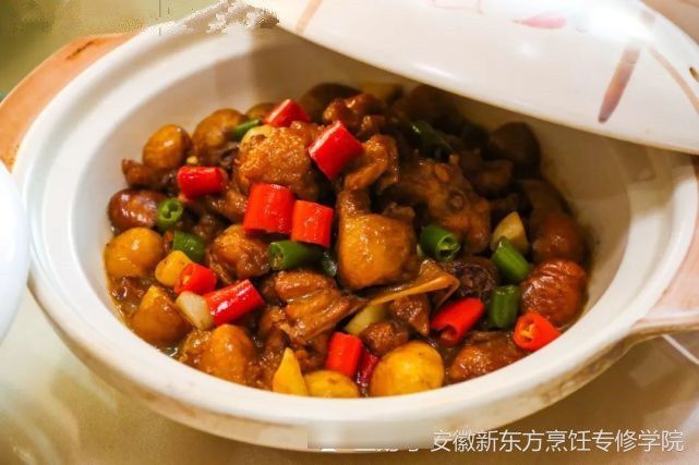 送你一顿美食大餐！冬季美食热辣上线，一口入魂！