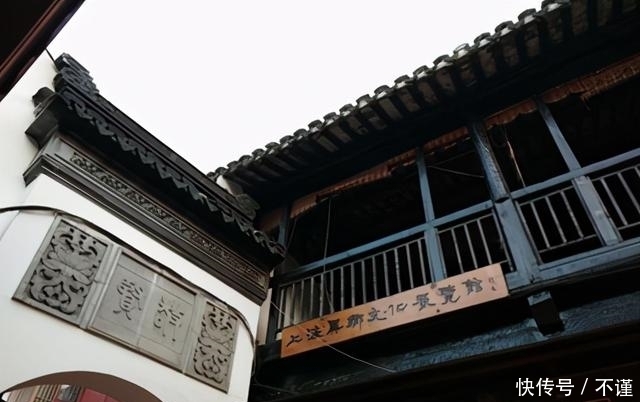 R2|「集微拆评」坚果R2评测:旗舰配置加独有功能,手机更好用了