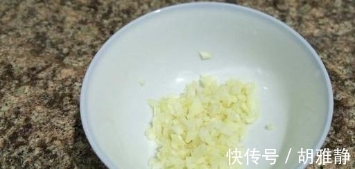 蒜泥白肉|这一道蒜泥白肉太好吃了,满满1大盘肉,大口吃肉的感觉太棒了