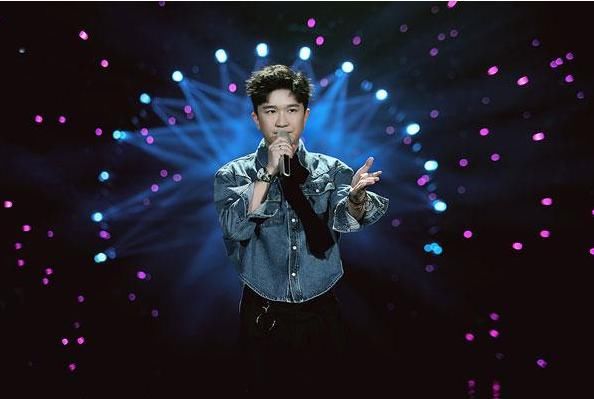 《欢乐喜剧人7》，岳云鹏回归第一却是张大大，网友：不想看了