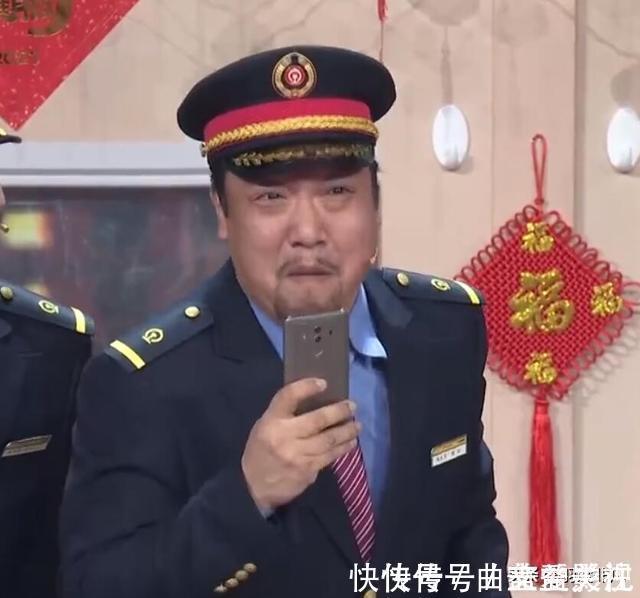 华为m华为三款机型现身2021年春晚，如何选择华为手机？这次知道了