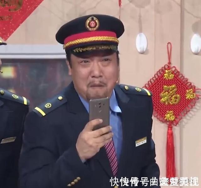 华为m华为三款机型现身2021年春晚,如何选择华为手机?这次知道了