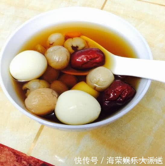 早晚|它称天然“黄体酮”,成本5元,早晚喝一碗,养颜润肤,雀斑消失