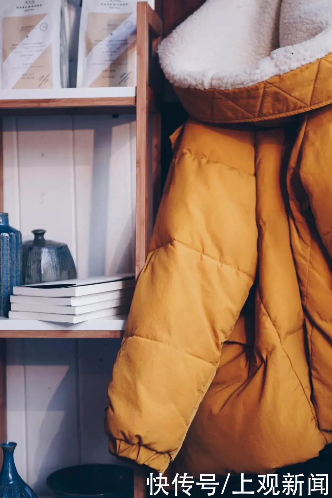 冬天厚衣服脏了，先别着急洗，试试这些方法，实用