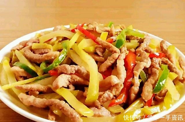 榨菜肉丝,简单2步成菜,爽口解腻,香得连吃带打包