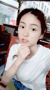 |搞笑GIF:只因在人群中多看了她一眼 结果在医院住了一个月