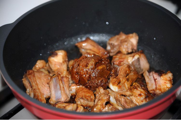 羊肉滋补又御寒，冬天和羊肉更配，老少皆宜